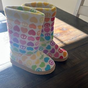 Small/petite little kids boots